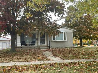 15112 Ludington St, Southgate, MI 48195