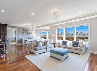 52 Eton Row, Weehawken, NJ 07086