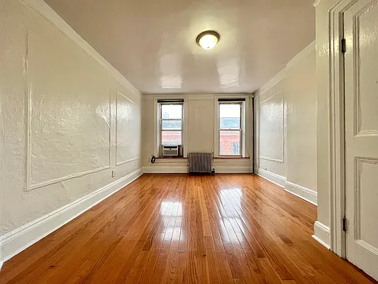 Rented by SERHANT. | media 1