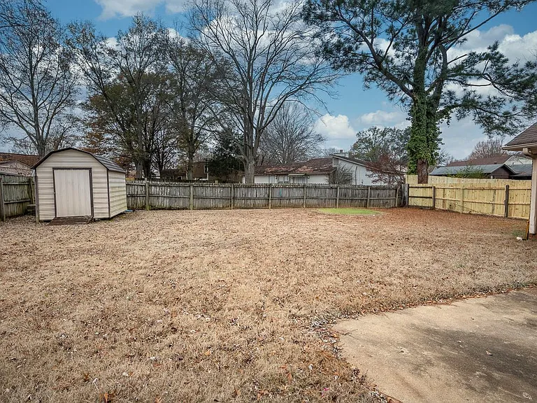 3935 N Heatherhill Dr — Photo 20