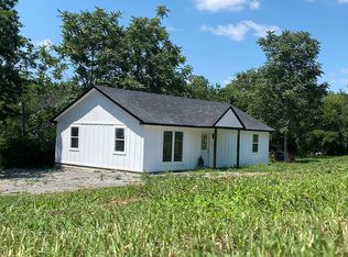 113 E Harriett St, Locust Grove, OK 74352