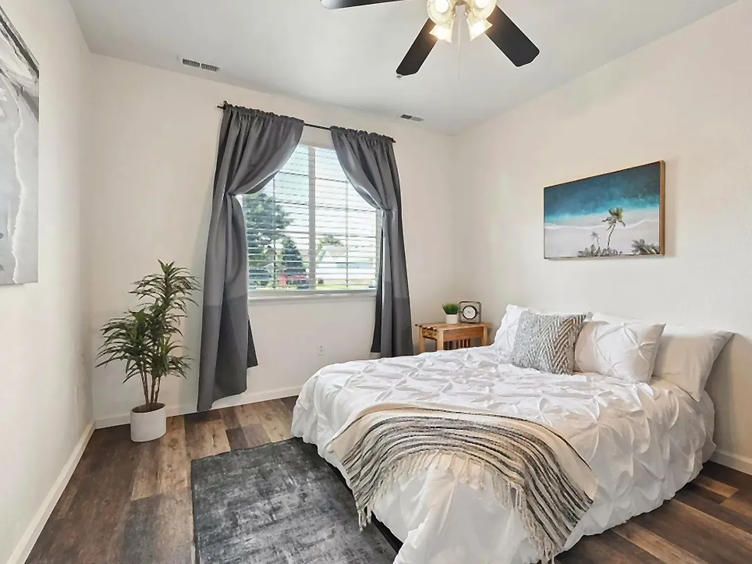 2 bed, 1048 sqft, $2,500 — Photo 3