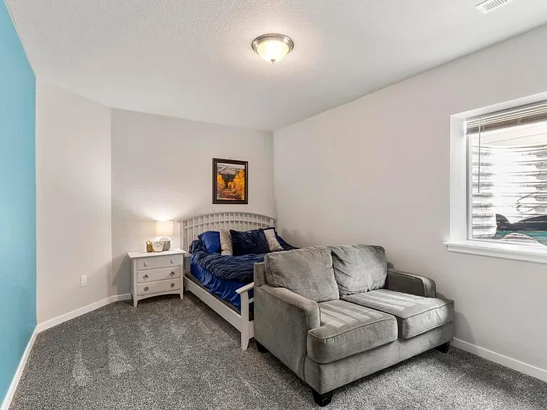15922 Lake Mist Dr — Photo 26