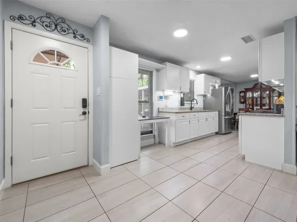 14529 Cimarron Dr, Balch Springs, TX 75180
