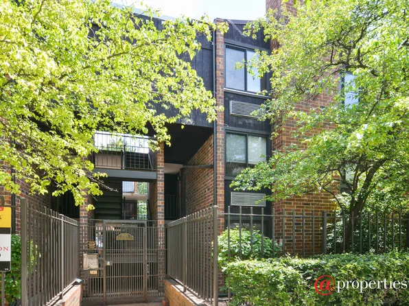 2225 N Halsted St, Chicago, IL 60614