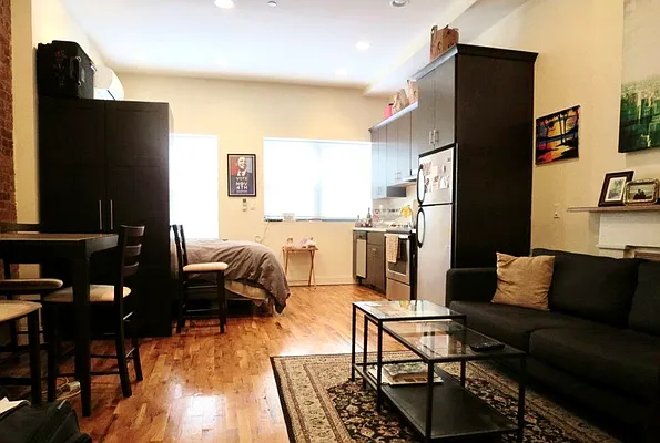 Rented by Bold New York | media 10