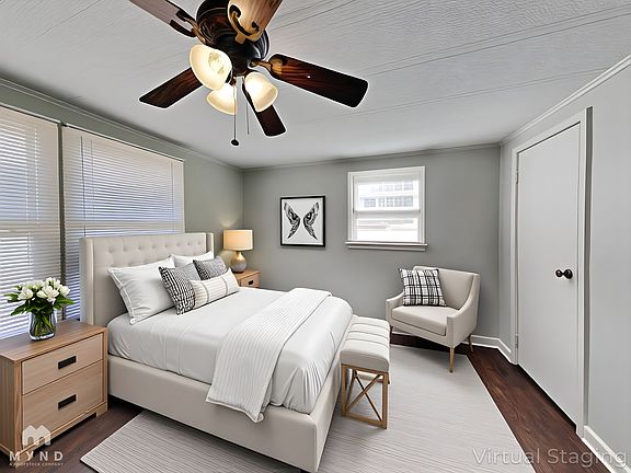 3rd image of 3925 Maggie Dr SE