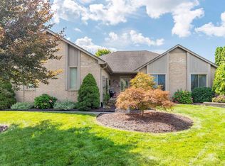 15722 Miller Dr, Macomb, MI 48042