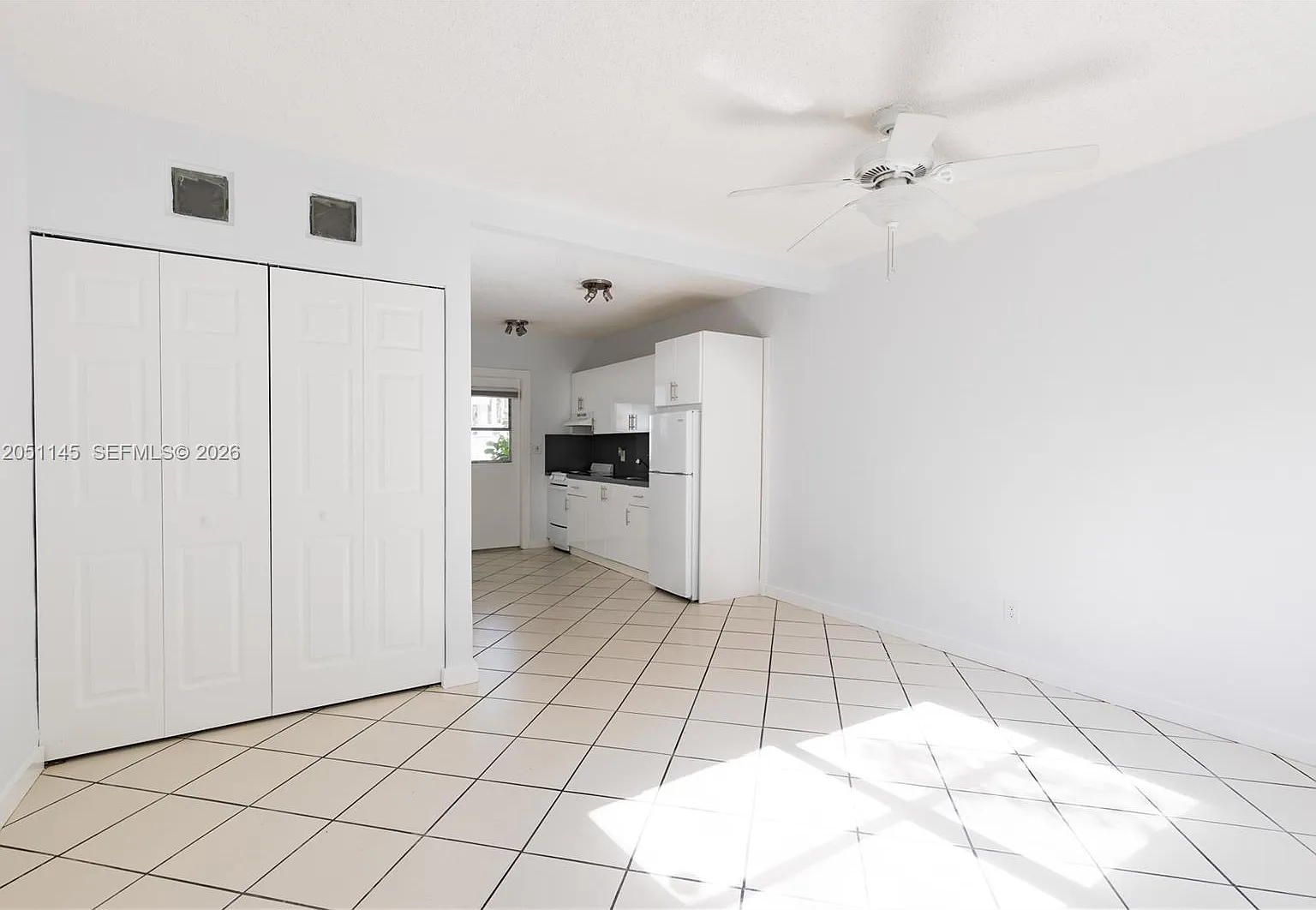 Brickell Estates — Photo 1