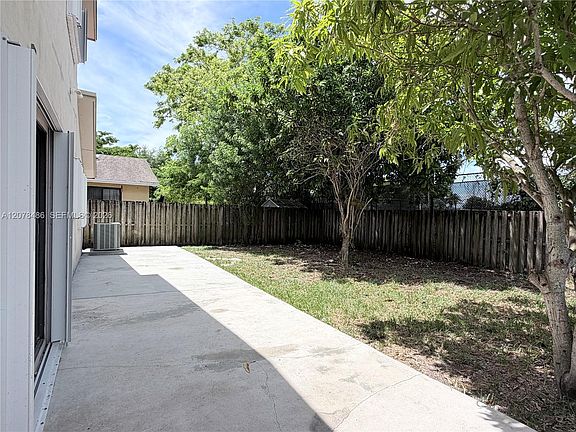 3rd image of 20110 SW 88th Ct #20112