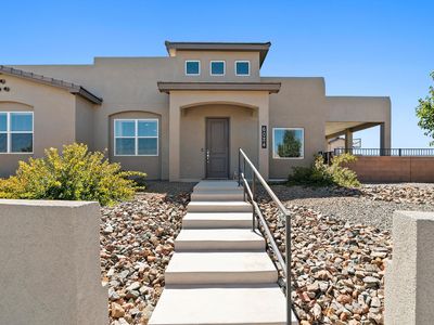 6024 Witkin St SE, Albuquerque, NM, 87106