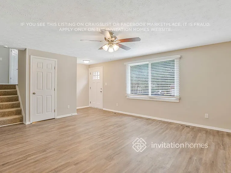 6860 Cainwood Dr — Photo 4