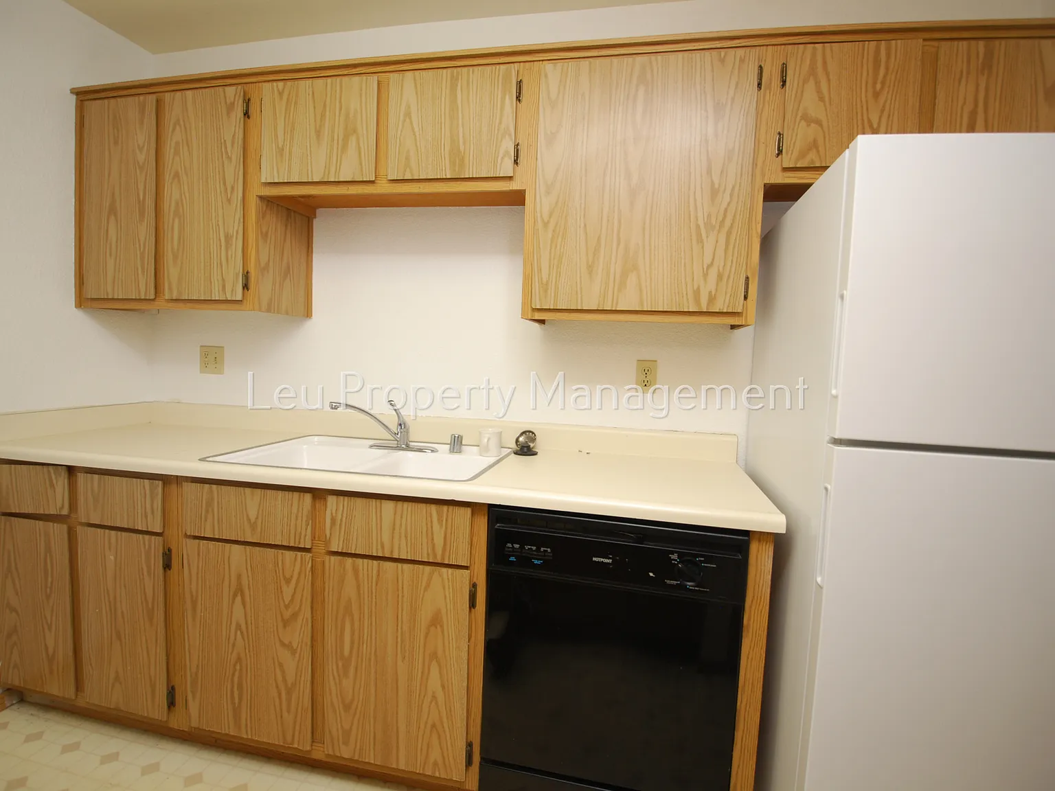 5900 Pony Express Trl — Photo 3