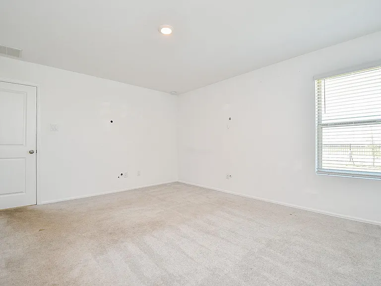 1460 Twilight Green Dr — Photo 9