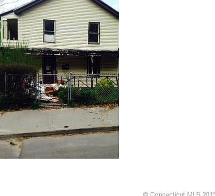 2nd image of 141 Orange St