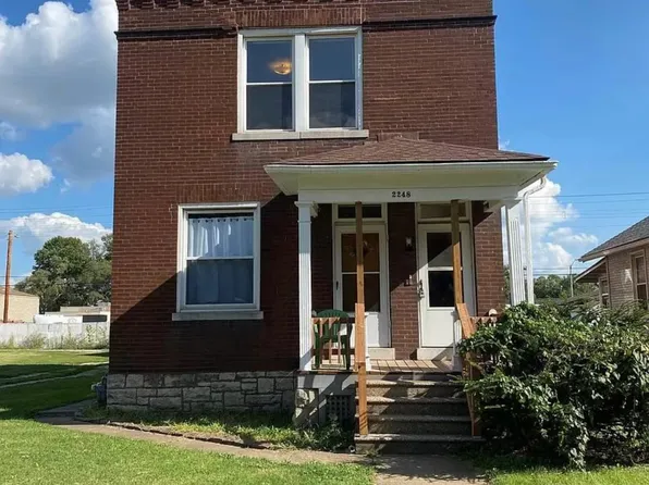 2248 Grand Ave, Granite City, IL 62040