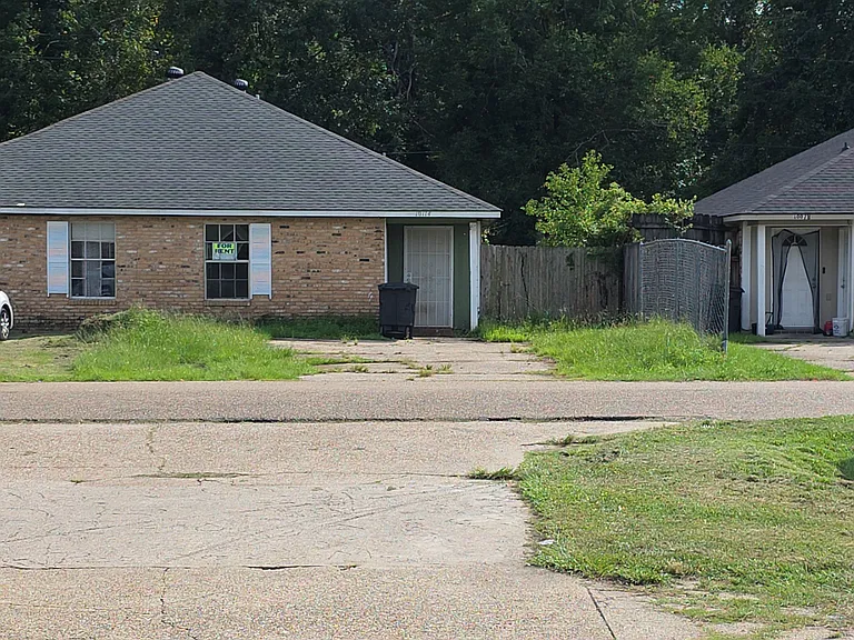 10114 El Scott Ave — Photo 1