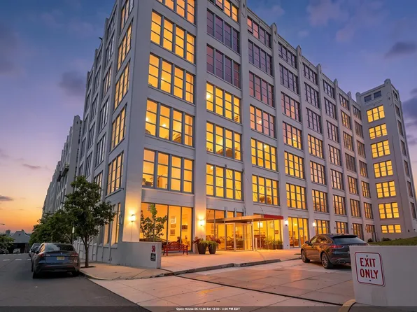 50 Dey St APT 349, Jersey City, NJ 07306