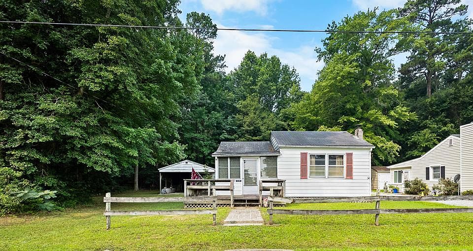 1st image of 226 Pine Rd