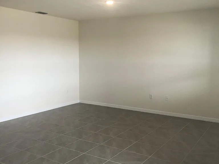 2952 Long Pond Dr — Photo 12