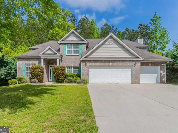 6757 Delaware Bnd, Fairburn, GA 30213