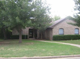 10609 Lone Star Dr, Waco, TX 76708