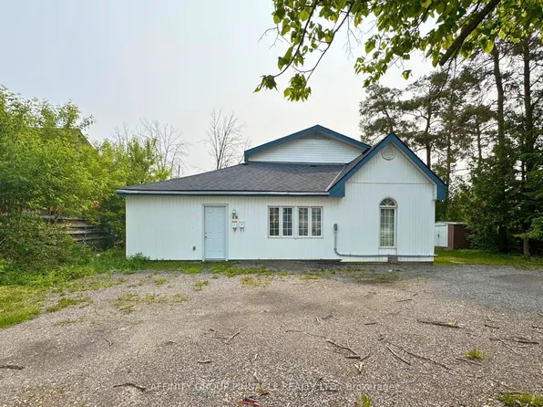 88 Albert St S #2, Kawartha Lakes, ON K9V 3H6