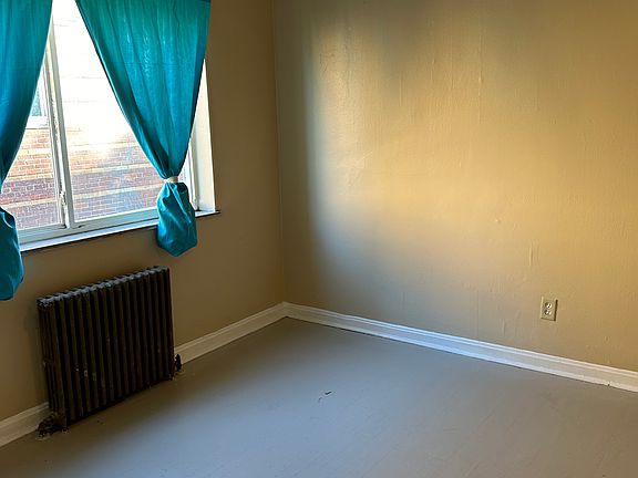 5th image of 1869 Losantiville Ave #6