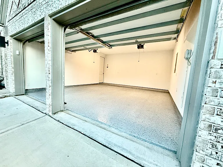 18415 Circle Bar Ranch Ct — Photo 17