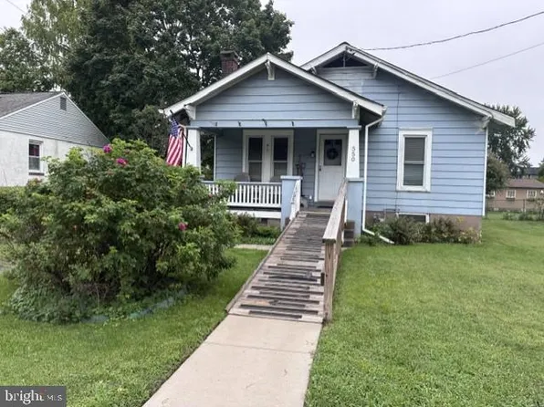 550 E Washington Ave, Newtown, PA 18940