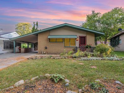 14 W Sharlear Dr, Essexville, MI, 48732