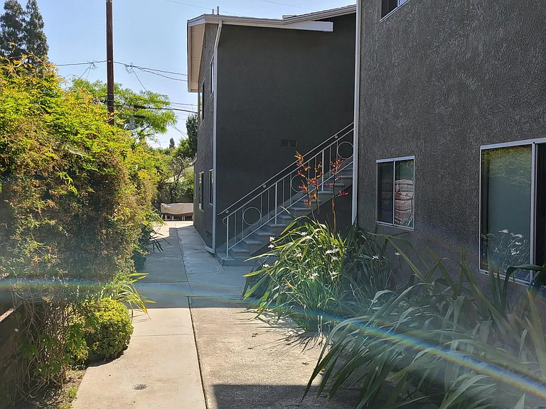 3412 Helms Ave #A — Photo 4