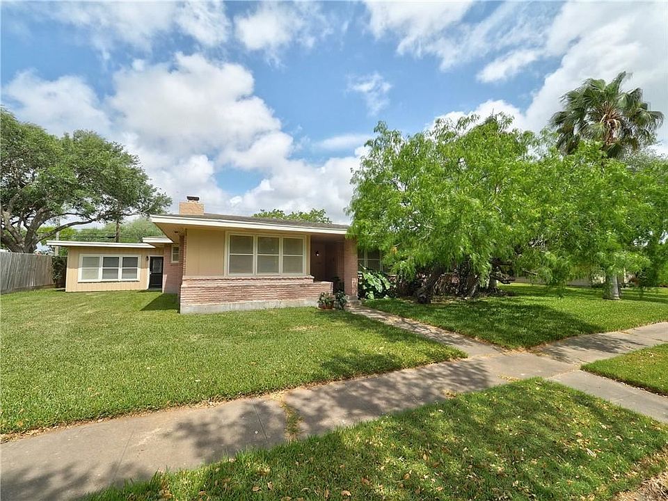 1st image of 122 Seaview Ln