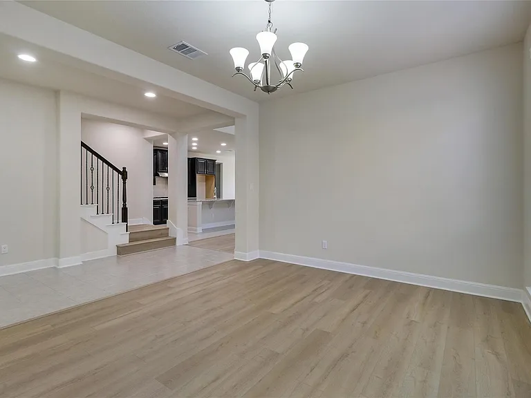 3009 Silvergrass Cv — Photo 13