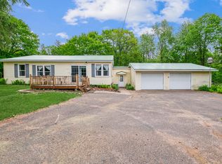 2628 River Rd, Saint Croix Falls, WI 54024