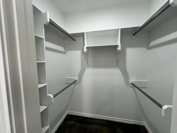 Country Road Triplex, 705 County Road 326 E #2, Tyler, TX 75706