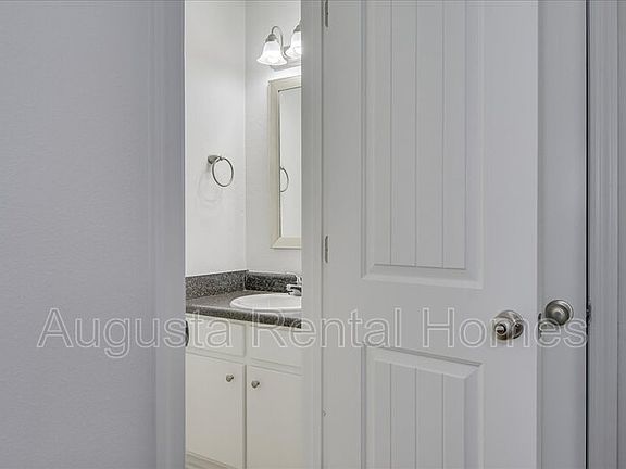 5th image of 4021B Wheeler Woods Rd
