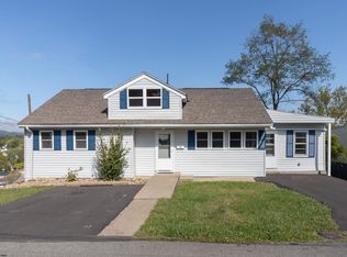 104 Newton Ave, Bridgeport, WV 26330