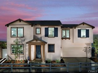 924 Maya Xing, Lake Elsinore, CA 92530