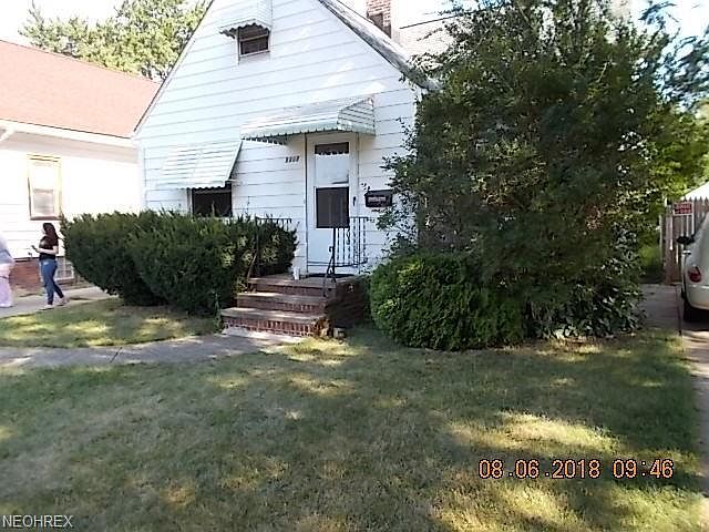 1st image of 5902 Luelda Ave