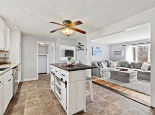 865 Shawsheen St, Tewksbury, MA 01876