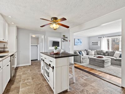 865 Shawsheen St, Tewksbury, MA, 01876