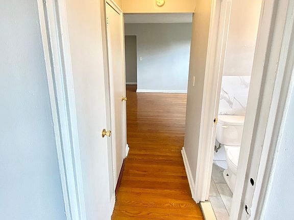 4th image of 15 Shepard Ave