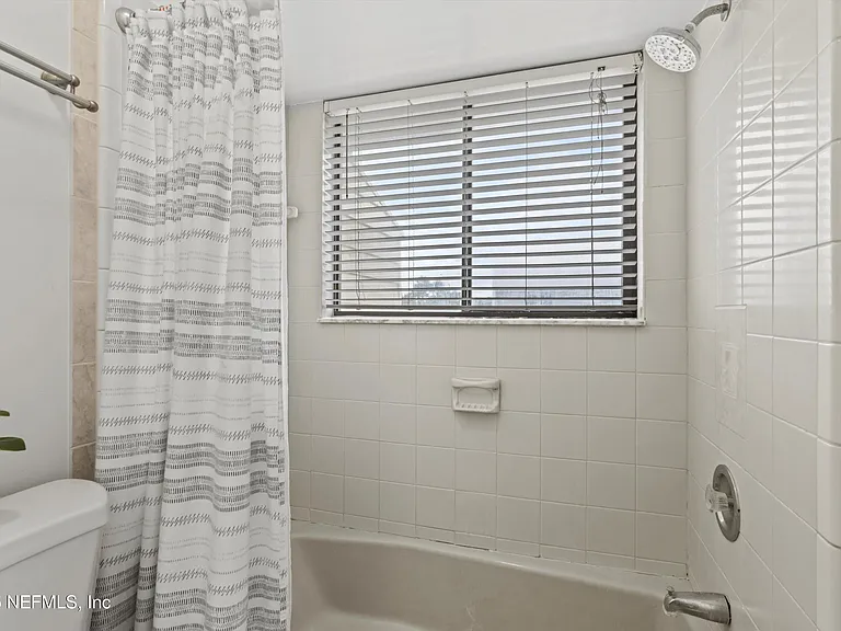 2219 Gorden Ave — Photo 20