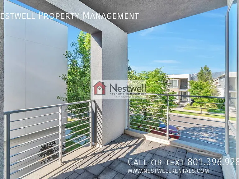 11611 S Alexandria Dr — Photo 29