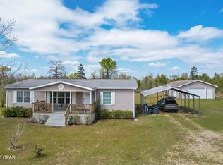 869 Peacock Cir, Youngstown, FL 32466