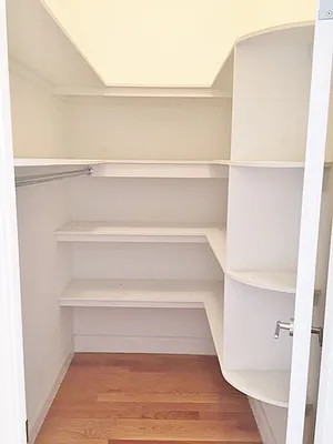 Rented by Solil Management | media 5