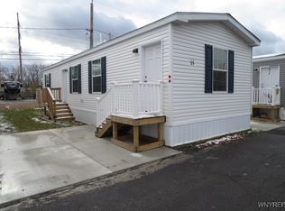 55 Shamrock Dr, Lackawanna, NY 14218