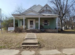 703 A St NW, Ardmore, OK 73401