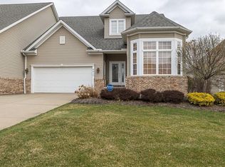 6617 Som Ct, Mayfield Village, OH 44143